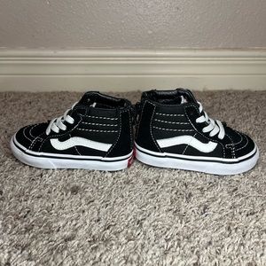 Vans Children’s Sk8-Hi Zip Shoes